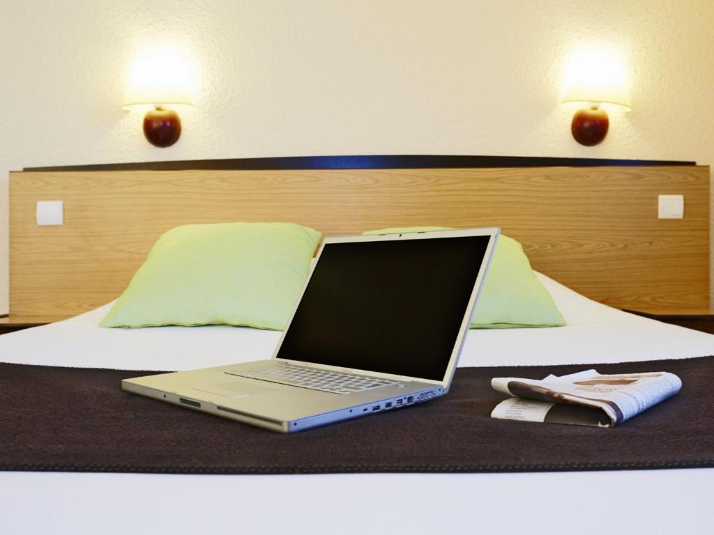 Campanile Dijon Centre - Gare - Resim 18