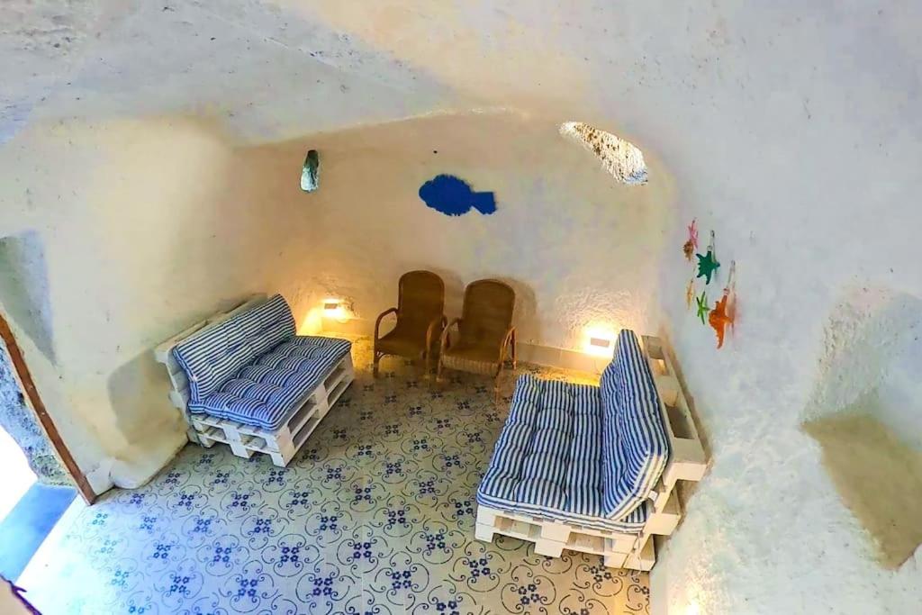 Posezení v ubytování Villa Conchiglia blu con piscina