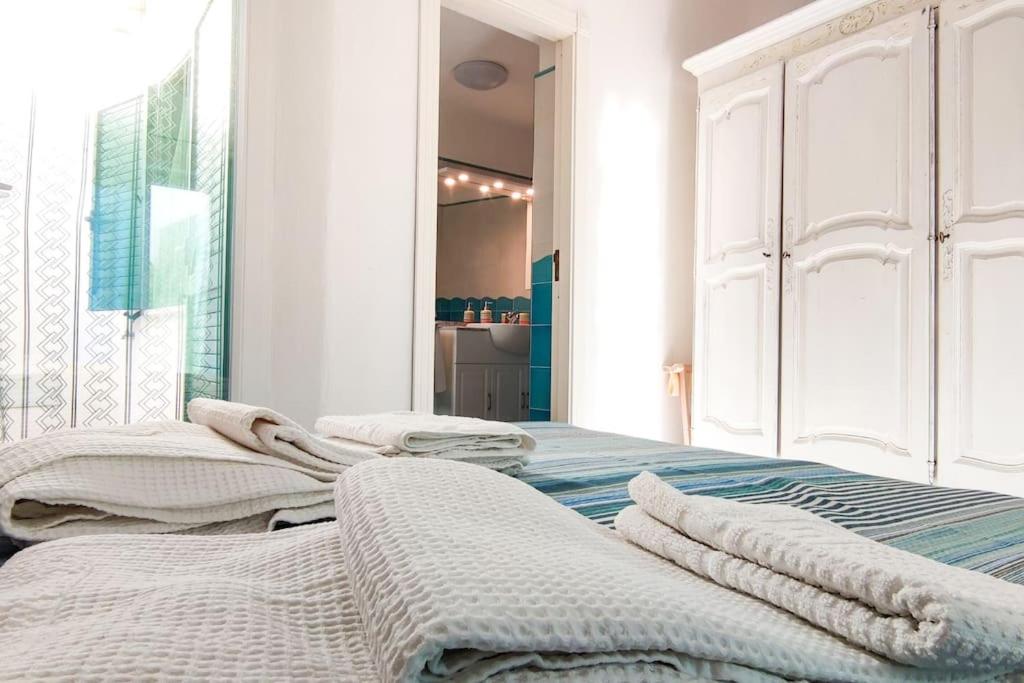 Postel nebo postele na pokoji v ubytování Villa Conchiglia blu con piscina