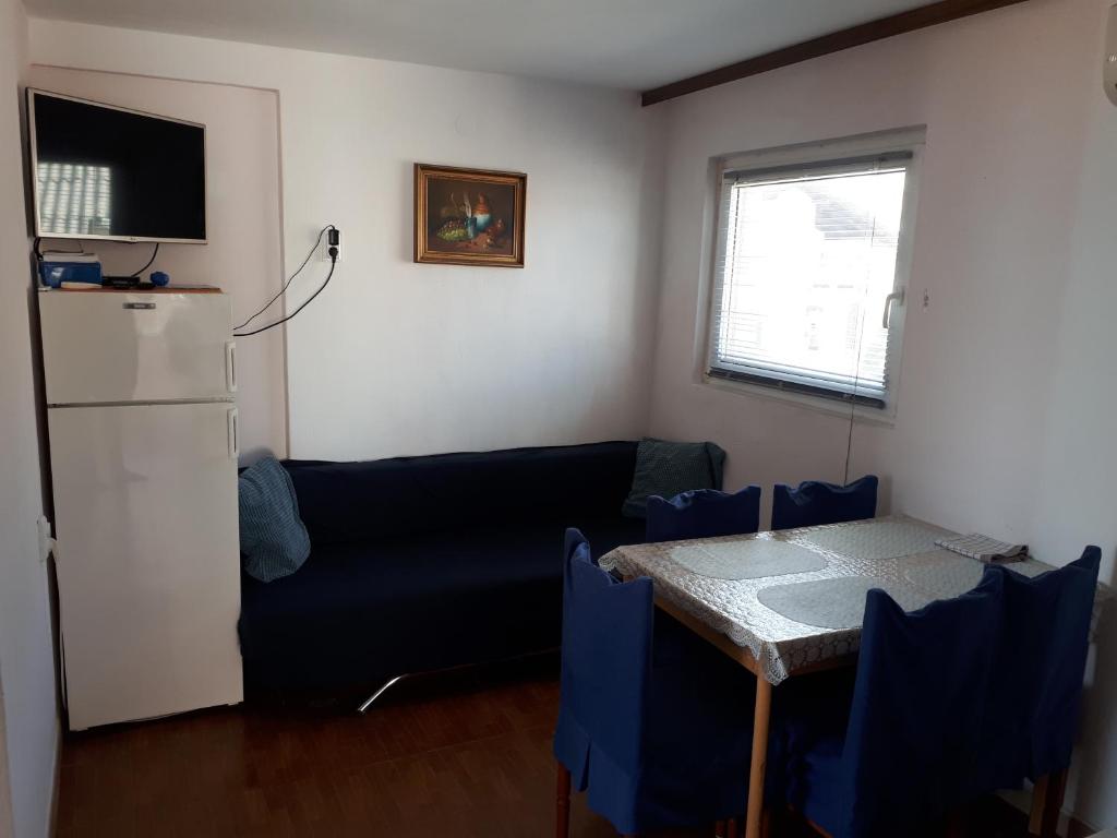 Kuchnia lub aneks kuchenny w obiekcie Apartments Kipson