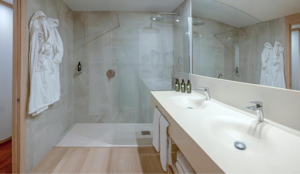 SH Valencia Palace - Resim 40