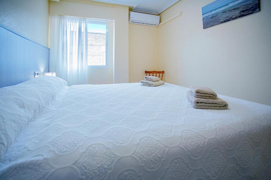 126 Bungalow Playa - Alicante Holiday, La Mata – Precios ...