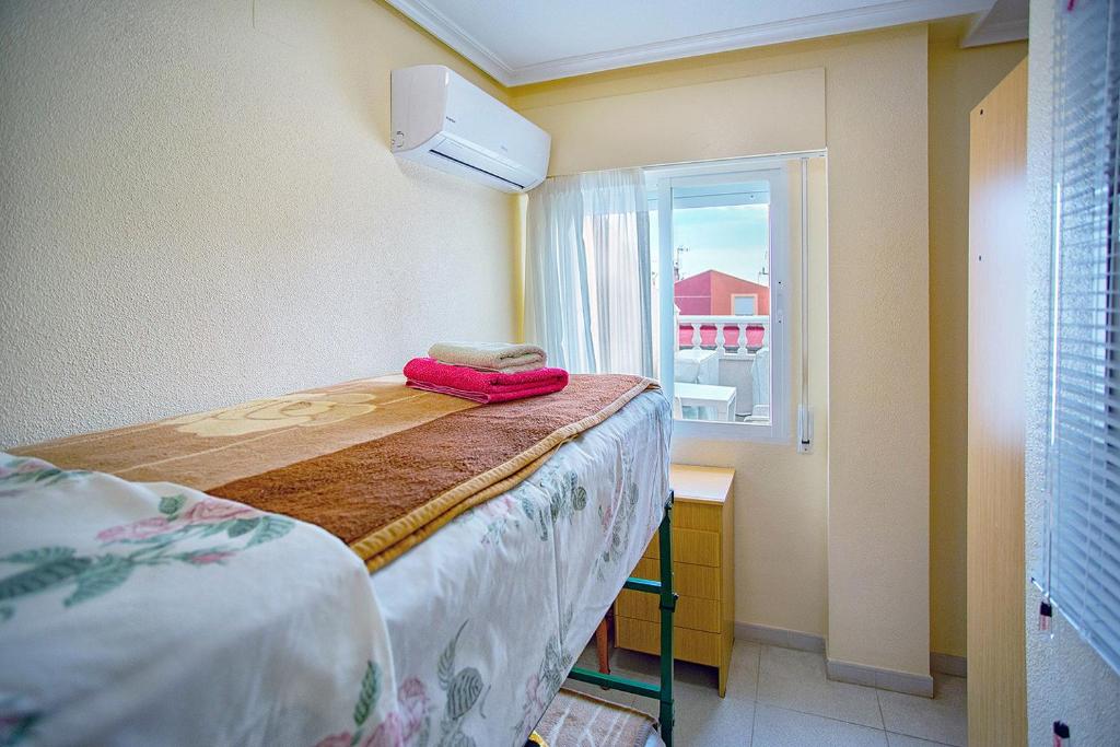 126 Bungalow Playa - Alicante Holiday, La Mata – Precios ...