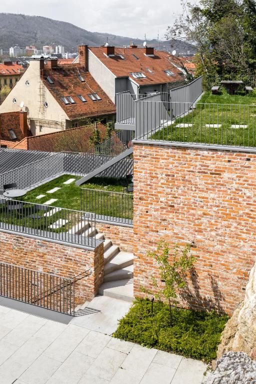 Kai 36 - Hotel zwischen Fels und Fluss - Resim 25