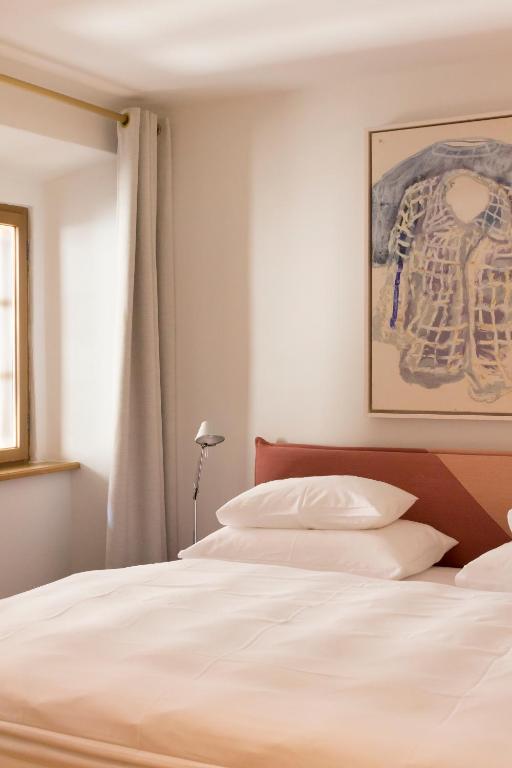 Posteľ alebo postele v izbe v ubytovaní Kai 36 - Hotel zwischen Fels und Fluss