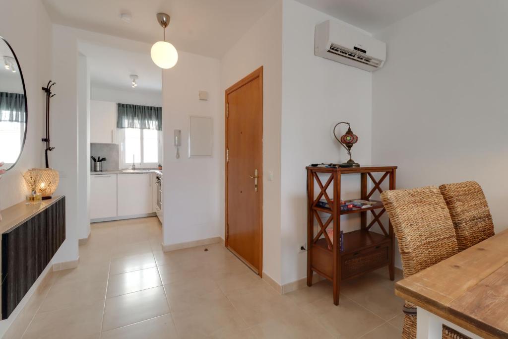 Apt Nerja Chimenea with ocean view, A/C, & Fiber, Nerja ...