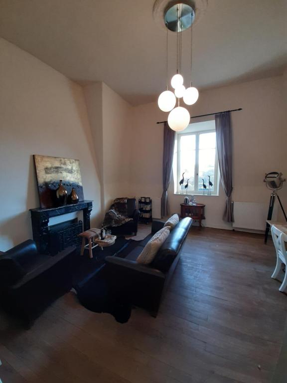 Chateau Sourliavoux, appartement en chambres d'hôtes - Superior Appartement