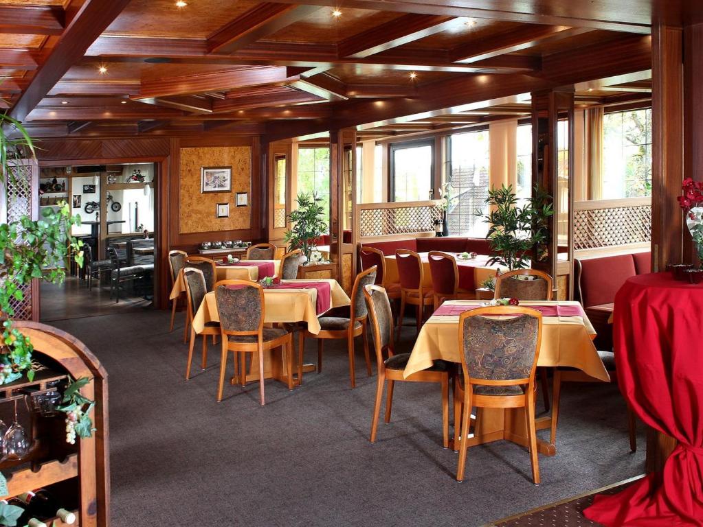 Restaurace v ubytování Gasthof "Zum Burghof"