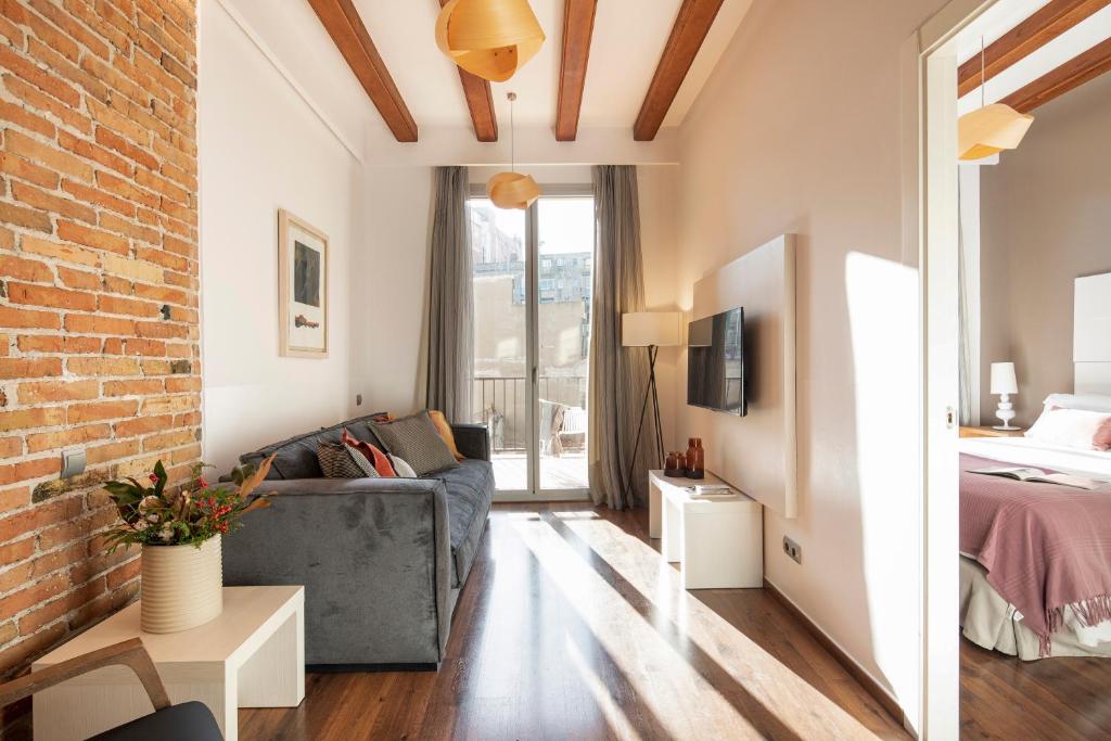 Aspasios Market Balconies Apartments - 17