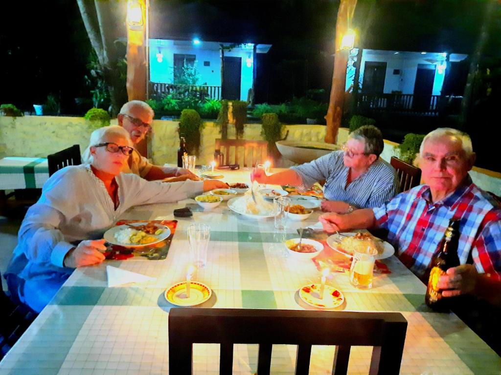 La Casa Safari Resort - 12