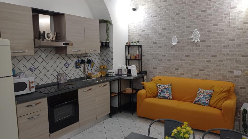 Kuchnia lub aneks kuchenny w obiekcie Casa Barocco Catania