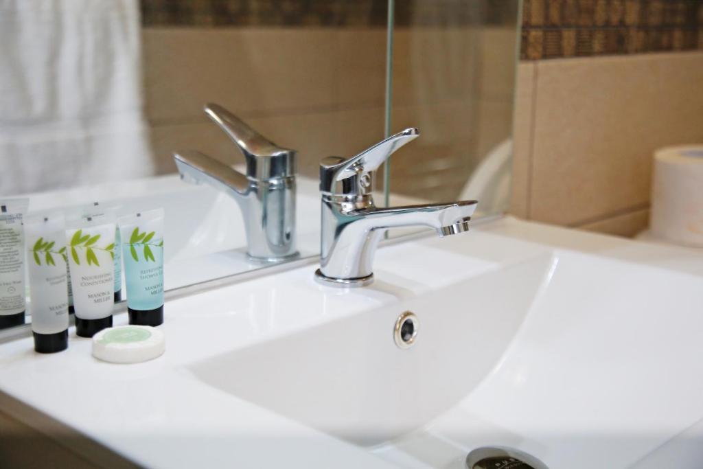 CENTRAL VIEW Craiova - Resim 2