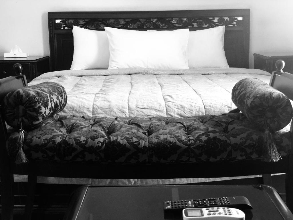 City View Hotel & Restaurant - Deluxe Suite