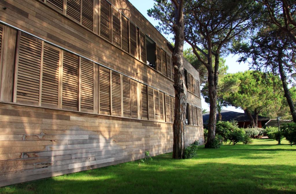 Zahrada ubytování Hôtel & Lodges Moby Dick