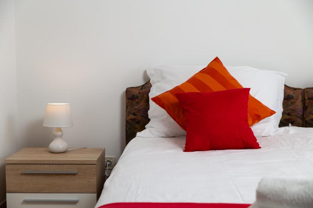 Posteľ alebo postele v izbe v ubytovaní Kvarner Bay View Apartments