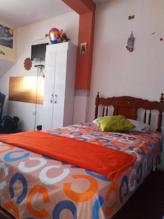 Postel nebo postele na pokoji v ubytování Inti Hostel Airport