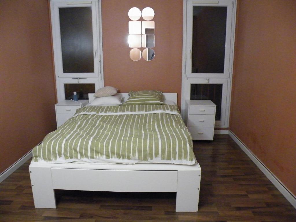 APPARTEMENT F3 -PLAISIR MOINS CHER - Jusqu'a 8Personnes - Wohnung Mit Zwei Schlafzimmern