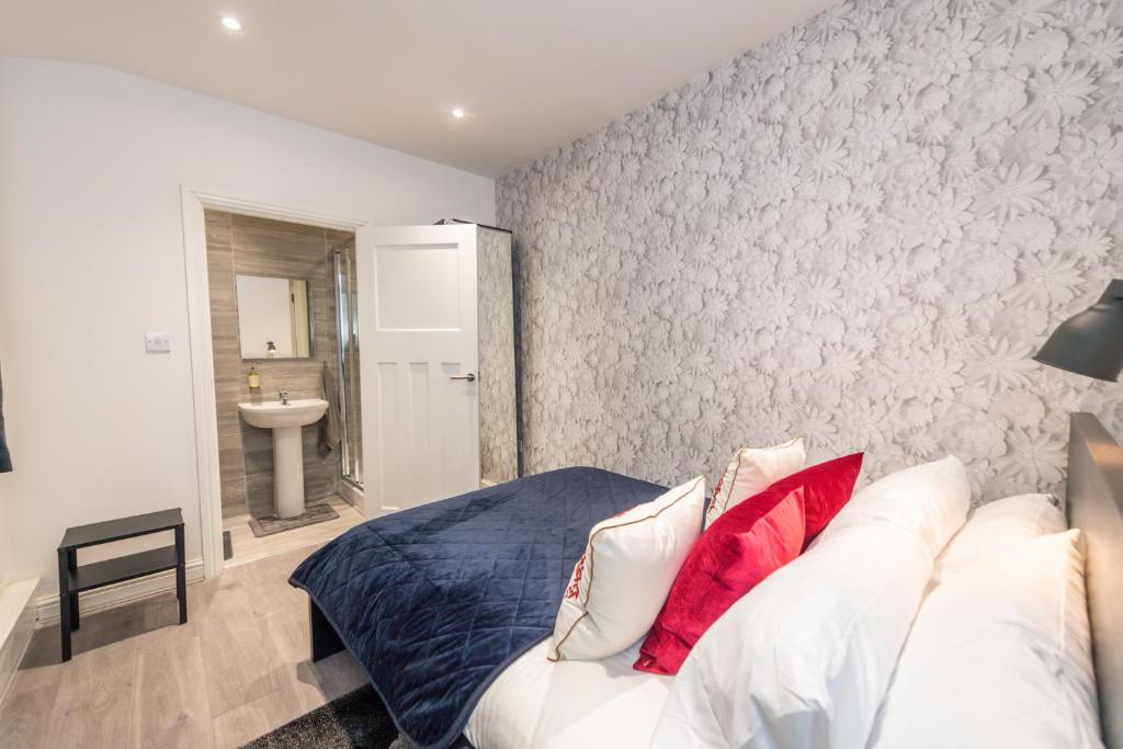 The Blossoms Studio Apartments - One-Bedroom Apartment