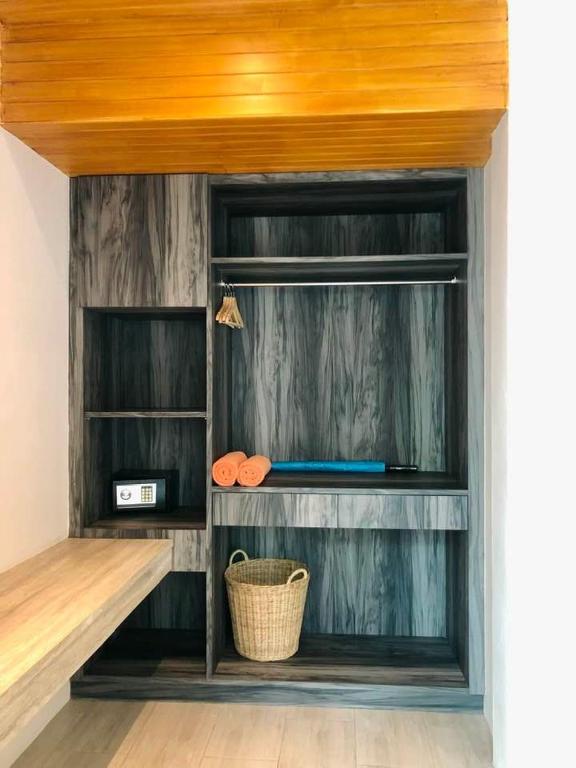 The Mantra Navi - 19