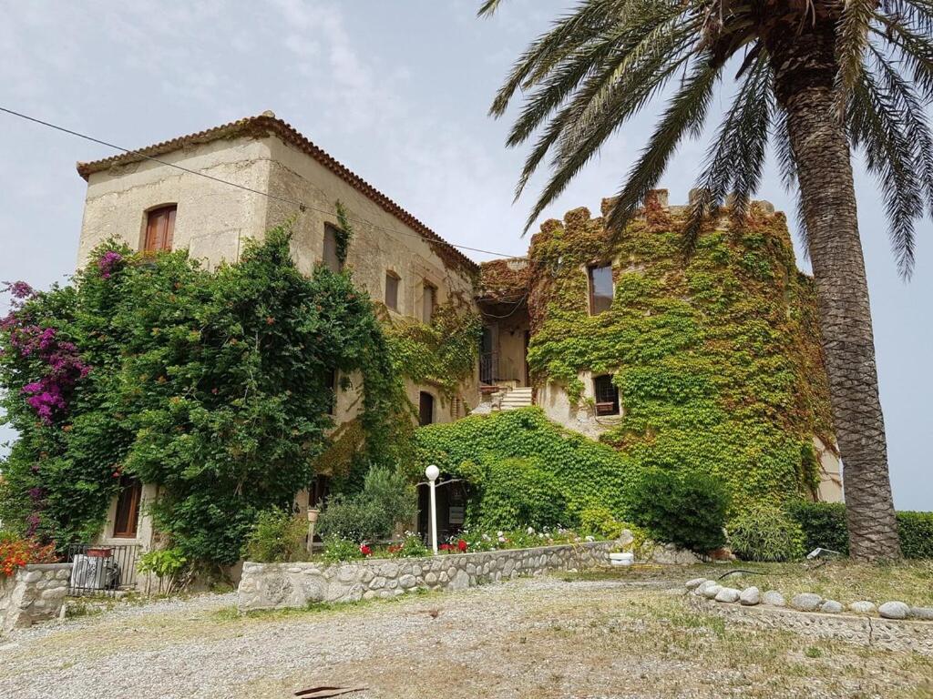 A garden outside Santa Caterina Coastal Villa