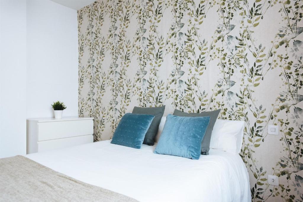 Posteľ alebo postele v izbe v ubytovaní Calatrava Suite Apartment