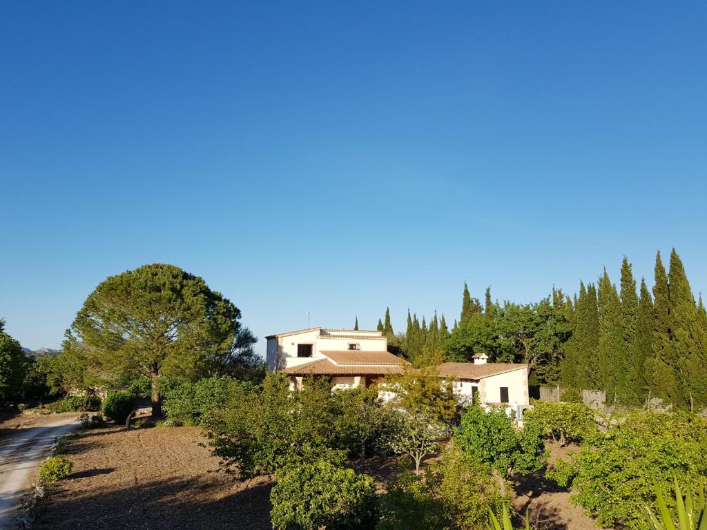 Zahrada ubytování Villa Milagro - 3 bedroom Finca style Villa with Pool near Golf Course/Beaches - Air Cond.