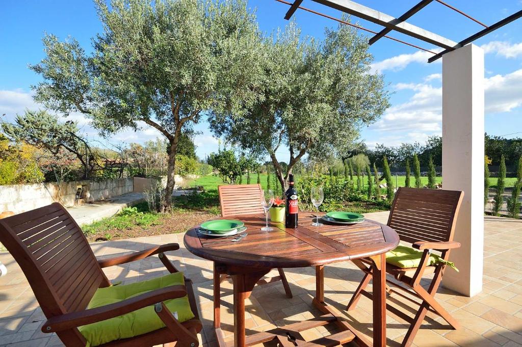 Zahrada ubytování Villa Les Oliveres By SunVillas Mallorca