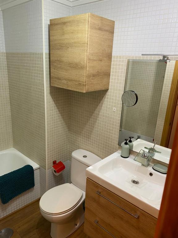 Kúpeľňa v ubytovaní TORREVIEJA