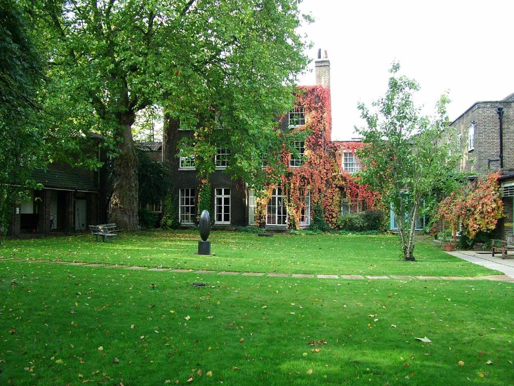 The Royal Foundation of St Katharine - Resim 37