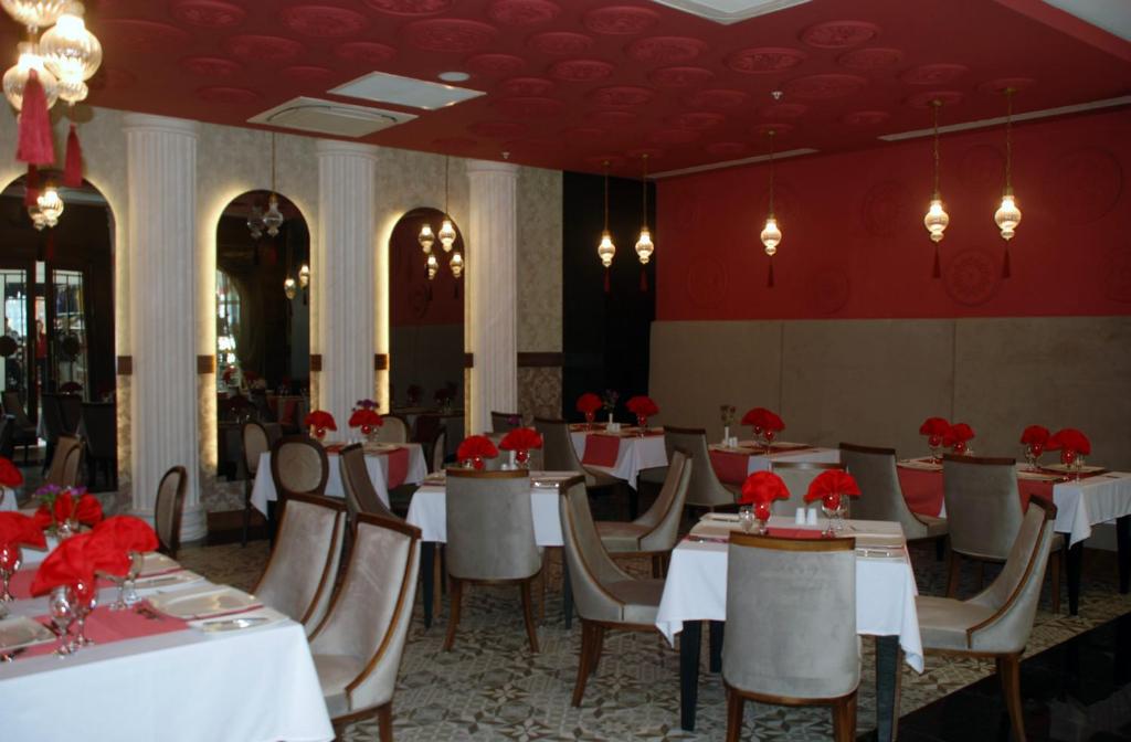 Restaurace v ubytování Port River Hotel&Spa