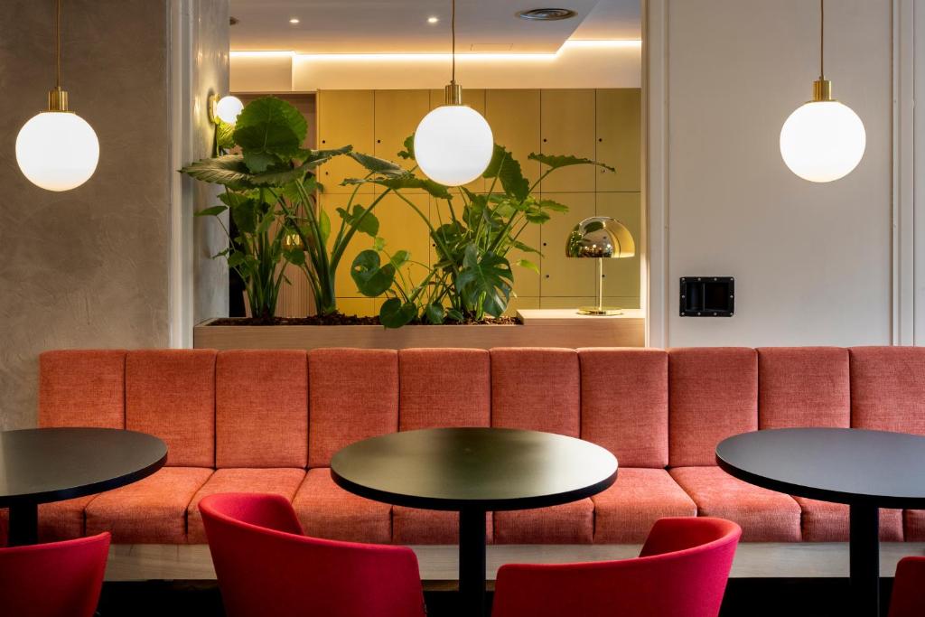 Petit Palace Puerta del Sol, Madrid – Updated 2023 Prices