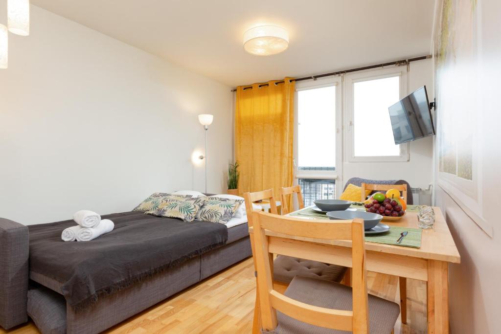 Posedenie v ubytovaní Apartment Grzybowska by Noclegi Renters