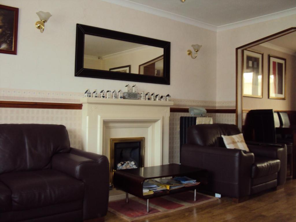 Birchwood Private Room for Homestay