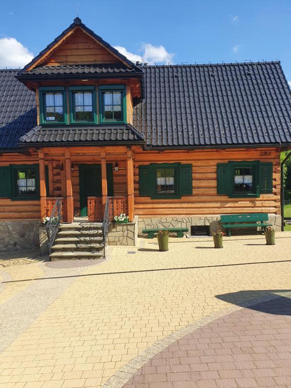 Budova, v ktorej sa dovolenkový dom nachádza