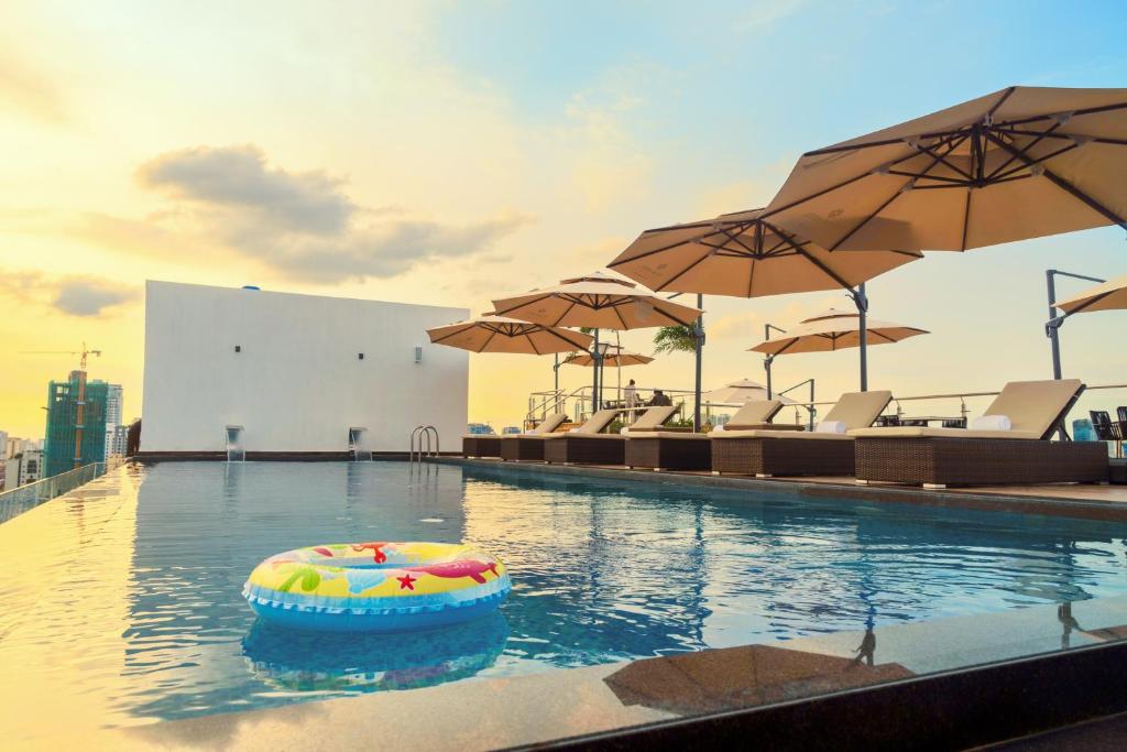 Bazén v ubytování OCEAN HOTEL nebo v jeho okolí