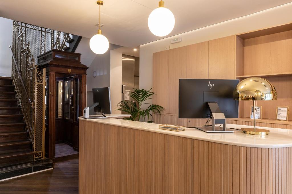 Petit Palace Puerta del Sol, Madrid – Updated 2023 Prices
