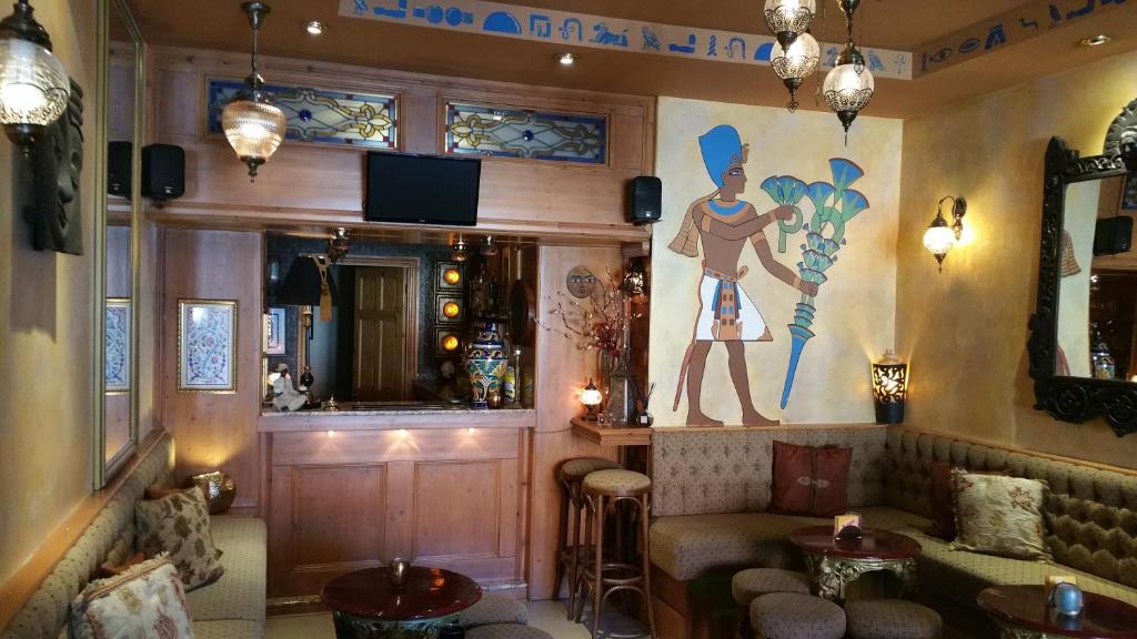 Westholme Hotel - Resim 5