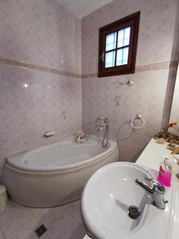 A bathroom at Archontiko Elena