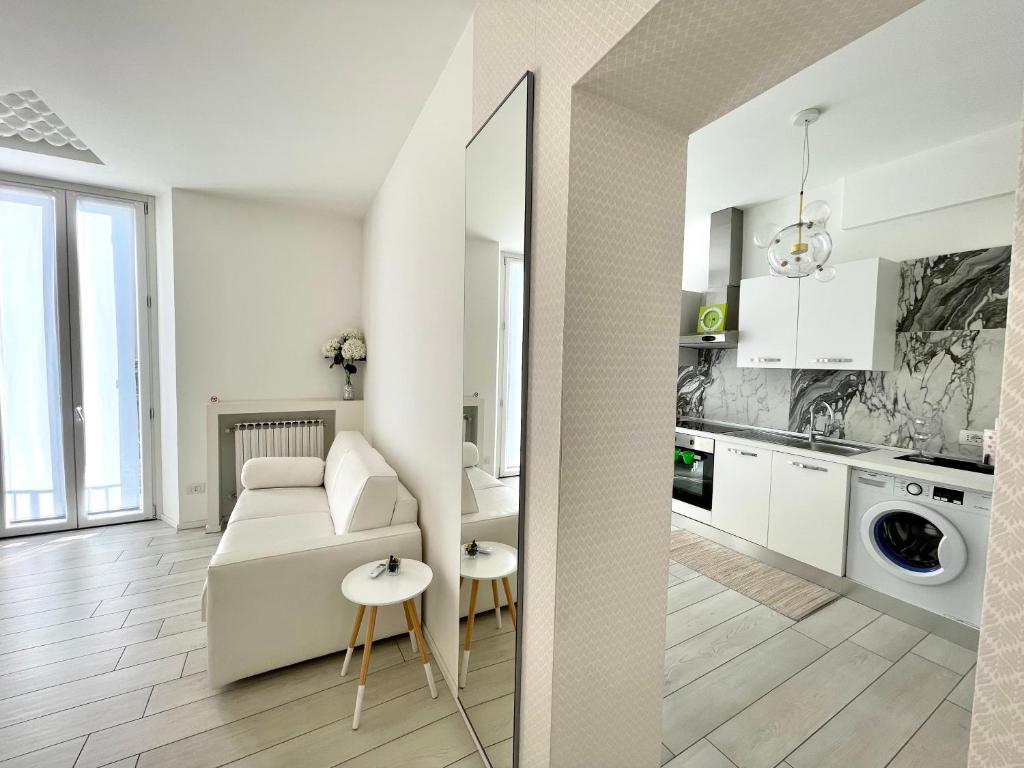 Kuchyňa alebo kuchynka v ubytovaní Mariarosa Suites