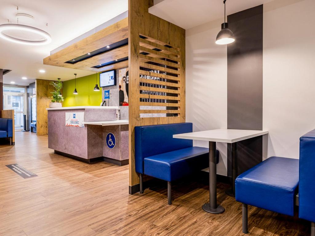 ibis budget Bordeaux Centre Mériadeck - Resim 36