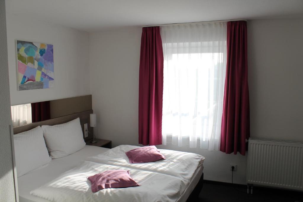 RheinHotel ARTE - Economy Double Or Twin Room