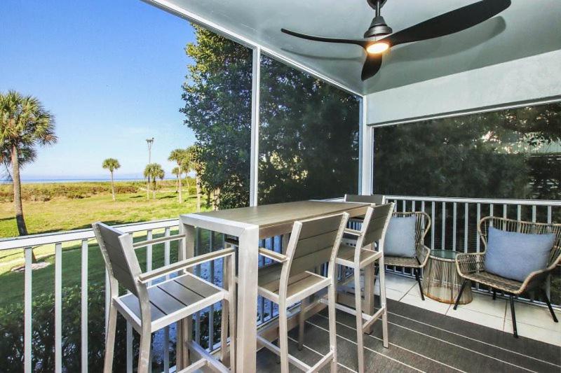 South Seas Beach Villa 2418, Captiva, USA