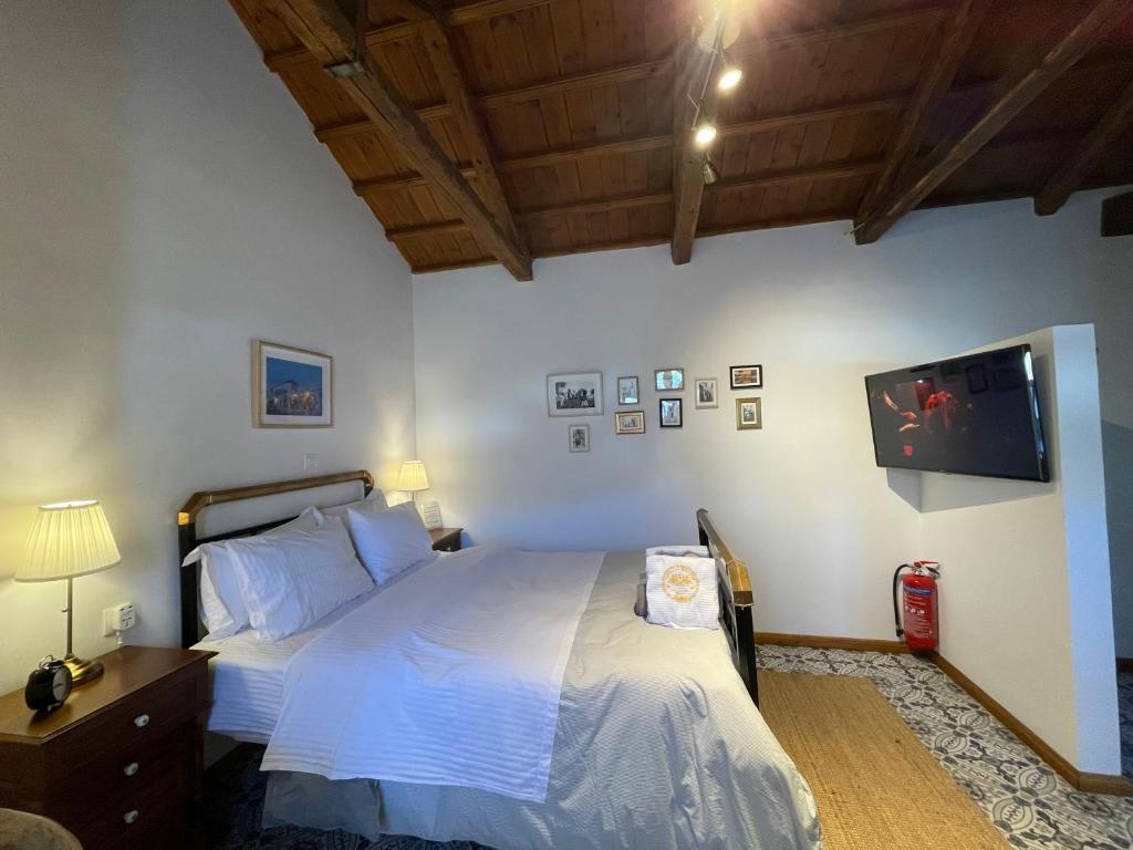 Rafalias Mansion - 6