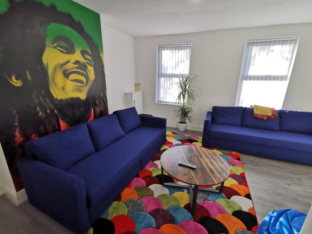 The Bob Marley 'One Love' Liverpool Apartment, Chilled vibes, Wifi Netflix