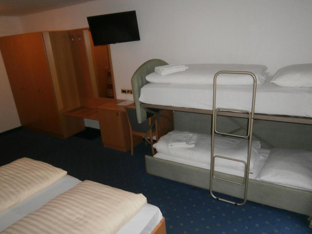 Hotel Schölzhorn Superior - Quadruple Room