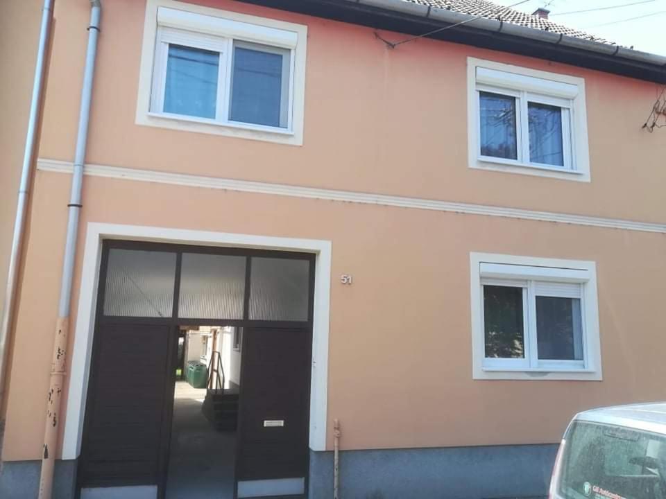 Family House 3300 Eger, Régi Cifrakapu utca kép - 1