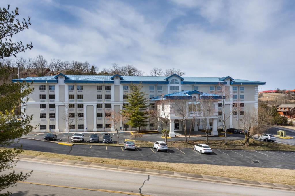 Condo Hotel Oak Ridge at Branson, MO