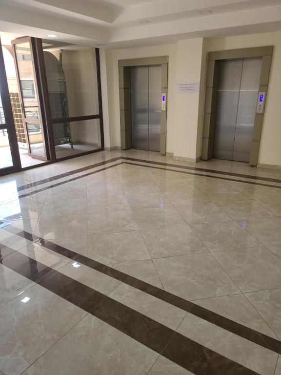 Pride Properties welcomes you at 17 Buzant St 11-166 Yerevan Armenia - 一居室公寓