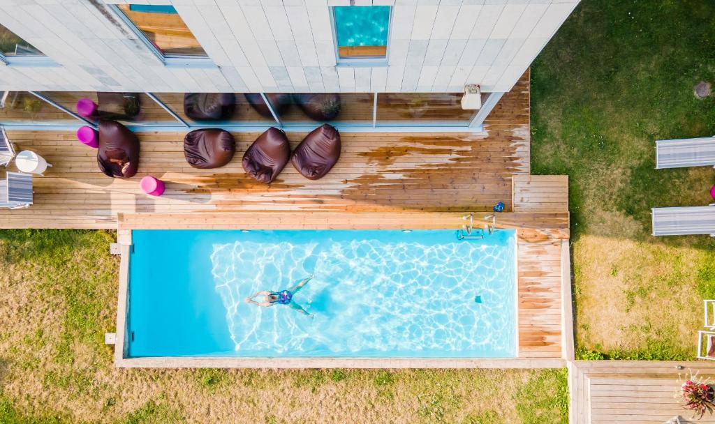 Bazén v ubytování Johan Suites & Spa nebo v jeho okolí