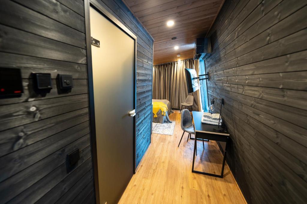 Fotografie z fotogalerie ubytování Black Hotel v destinaci Kempele